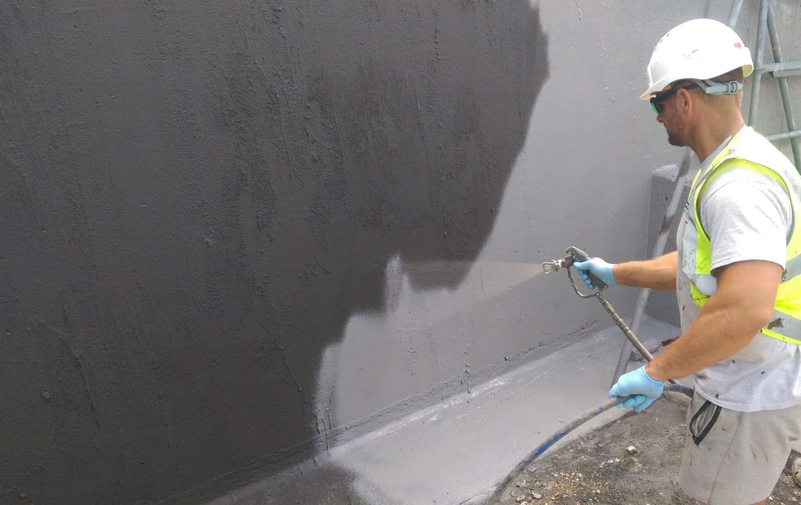 Cementitious waterproofing coating application